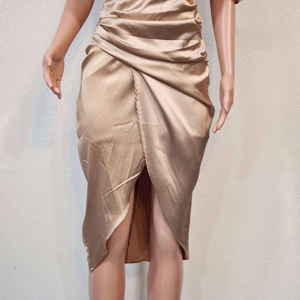 DO + BE One Shoulder Wrap Midi Champagne Dress Size S - Picture 5 of 15